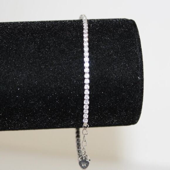 925 Sterling Silver Tennis Bracelet Made in Turkey - Picture 2 of 14